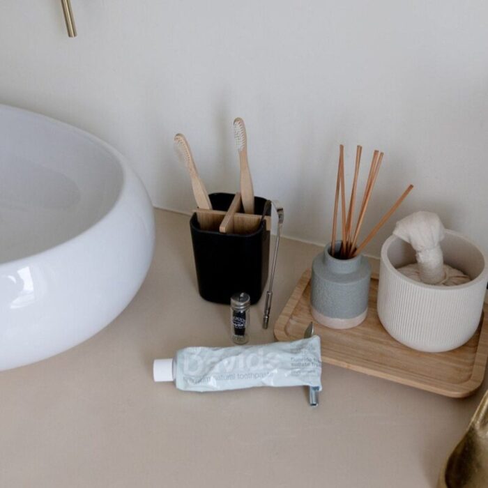 zero waste store zero waste toothbrush holder plastic free bathroom bamboo fiber corn starch white or black 30471013924975